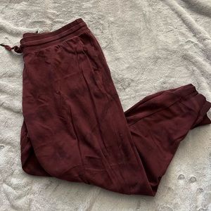 Old Navy Joggers - Size L